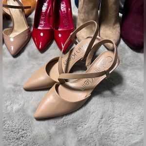 Calvin Klein pump